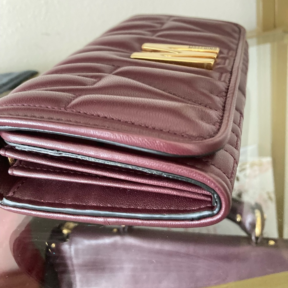 SOLD Moschino Burgundy Crossbody Bag with Gold Chain - Picture 10 of 12